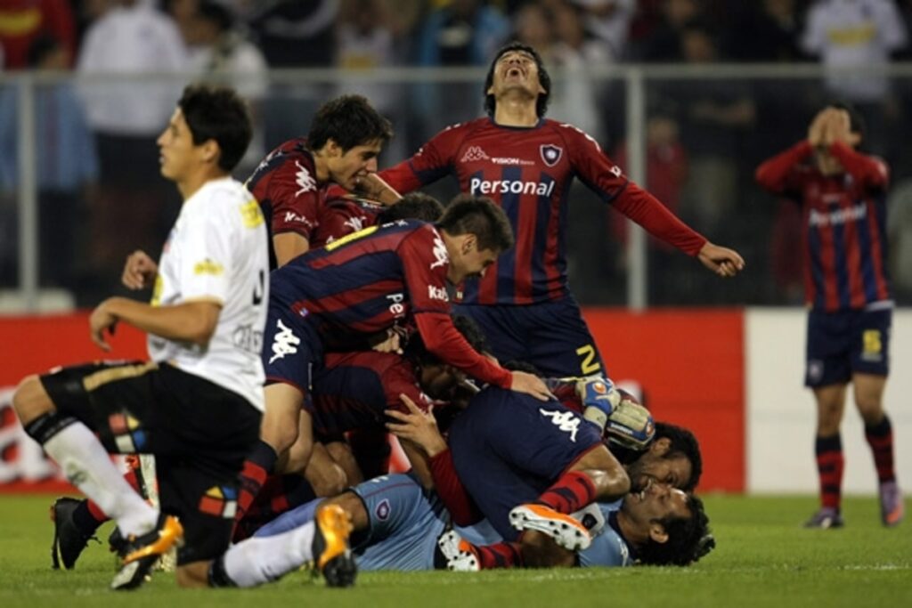 Colo-Colo vs Cerro Porteño Copa Libertadores 2011.