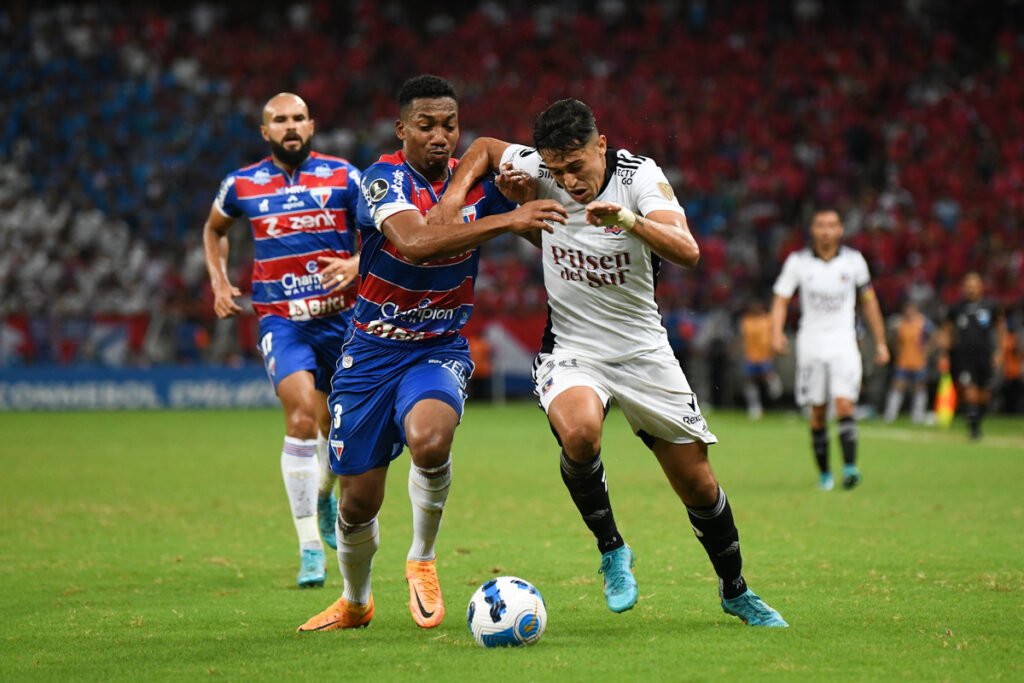 Colo-Colo vs Fortaleza