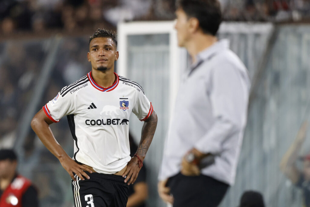 Pano de Daniel Gutiérrez y Gustavo Quinteros en cancha