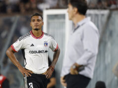 Pano de Daniel Gutiérrez y Gustavo Quinteros en cancha