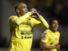 Humberto Suazo celebrando un gol por San Luis de Quillota.
