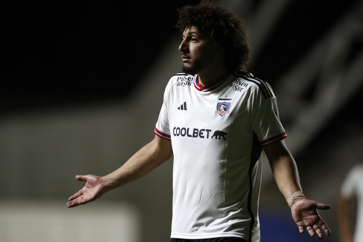 Maximiliano Falcón durante el partido de Colo-Colo frente a Unión la Calera.