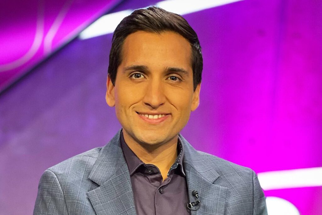 El periodista de TNT Sports, Daniel Arrieta, en el estudio de Todos Somos Técnicos.