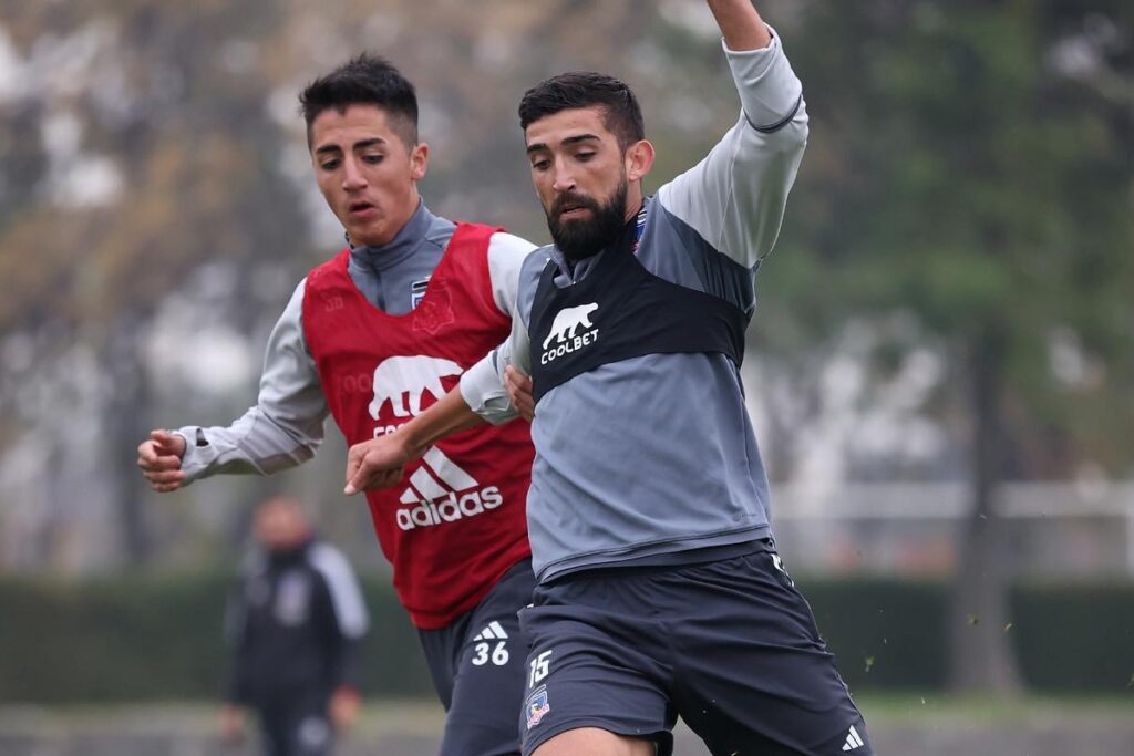 Entrenamiento de Colo-Colo durante la jornada de este jueves 25 de mayo.