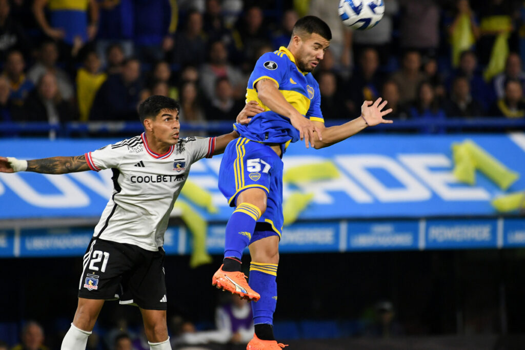 Erick Wiemberg sumando minutos contra Boca Juniors, en el quinto partido de Colo-Colo por la Copa Libertadores 2023.