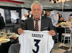 Carlos Caszely durante la conmemoración de los 50 años de Colo-Colo 1973