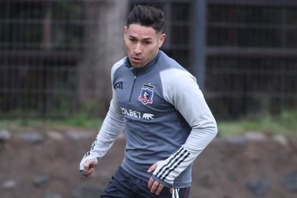 Óscar Opazo en su primer entrenamiento con Colo-Colo