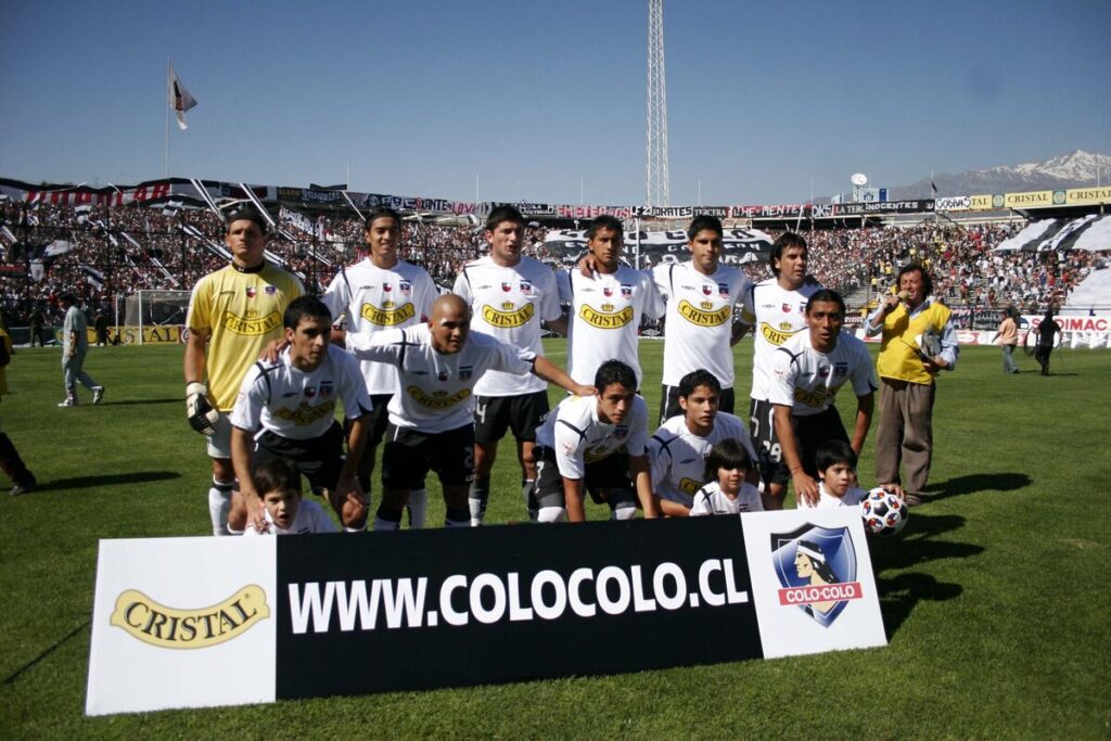Foto oficial de equipo de Colo-Colo 2006.