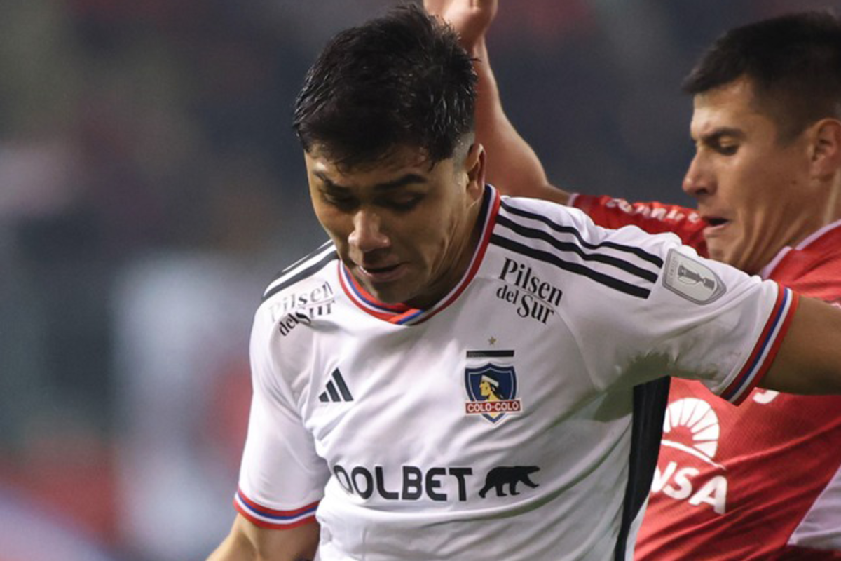 Damián Pizarro en medio del empate 0-0 entre Colo-Colo y Ñublense por la segunda rueda del Campeonato Nacional 2023.