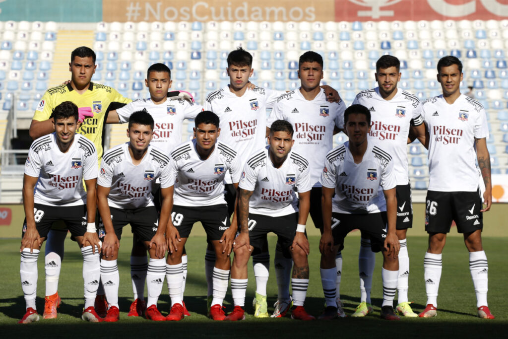 Formación de Colo-Colo´llena de juveniles vs Audax Italiano en 2021