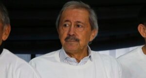 Leonardo Véliz durante el homenaje por los 50 años de Colo-Colo 1973