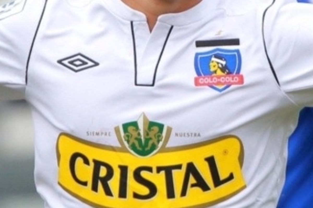 Camiseta de Colo-Colo durante la temporada 2012.