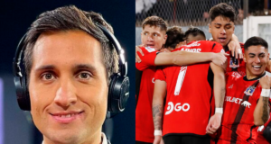 Primer plano al rostro de Daniel Arrieta a mano izquierda, mientras que en sector derecho de la imagen aparecen los jugadores de Colo-Colo abrazados festejando un gol.