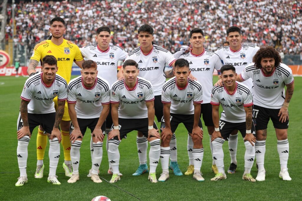 Once titular de Colo-Colo en el triunfo 1-0 sobre Universidad Católica por la final regional de la Copa Chile 2023.