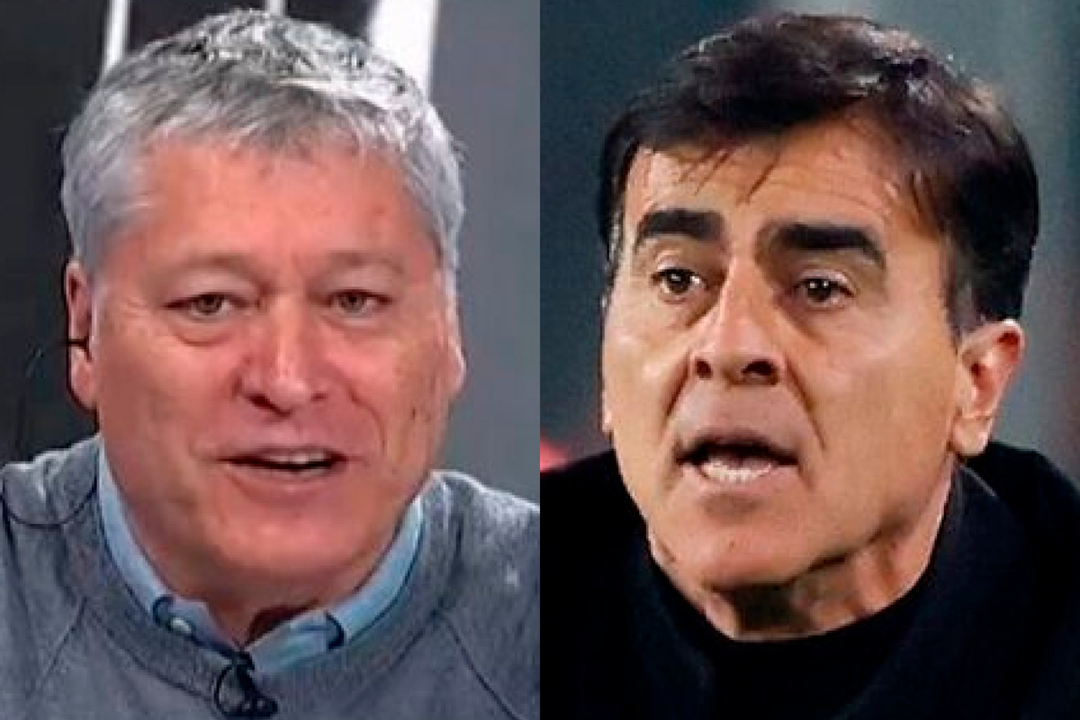 Primer plano a los rostros de Patricio Yáñez y Gustavo Quinteros, ex jugador y entrenador de Colo-Colo, respectivamente.