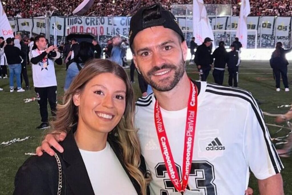 Agustín Bouzat y Fiorella Curutchet sonriendo.