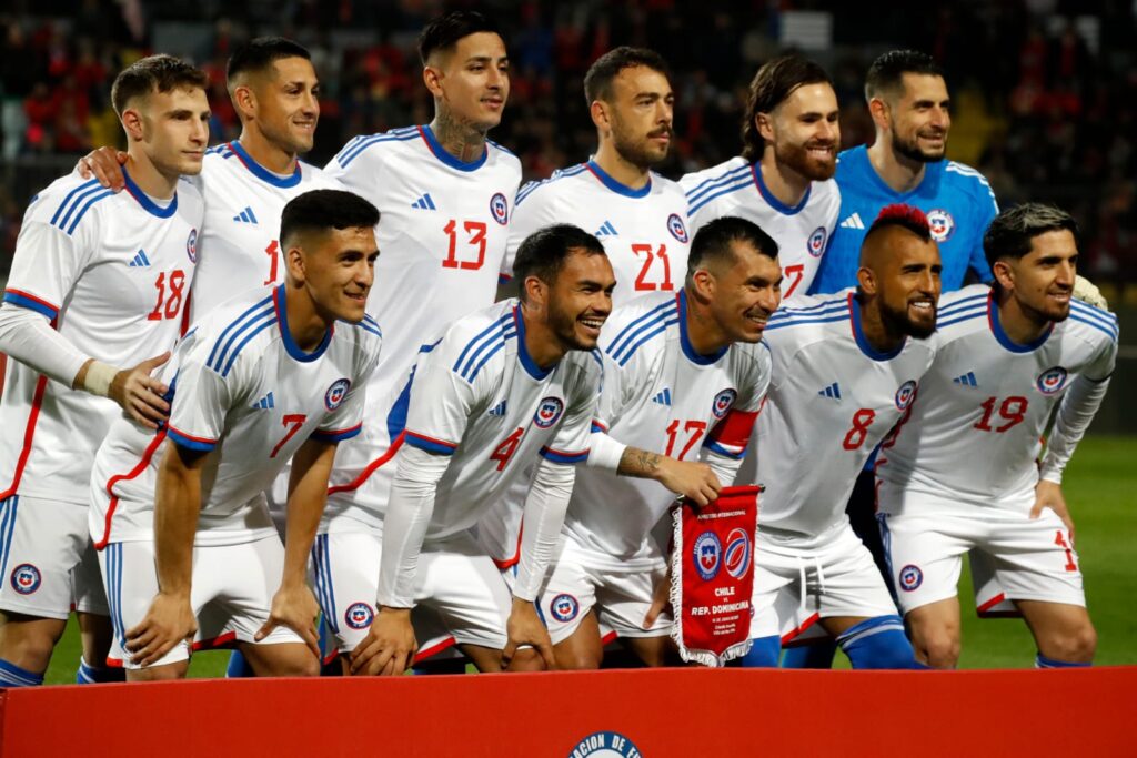 Formación de Chile en el partido amistoso contra República Dominicana.