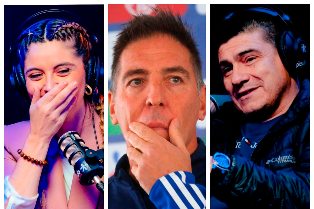 Primer plano al rostro sonriente de Verónica Bianchi y Marcelo Vega, actual periodista y comentarista de TNT Sports, respectivamente, sumado a la cara de preocupación de Eduardo Berizzo, quien ejerce como estratega de la selección chilena.