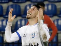 Felipe Loyola celebrando su gol frente a Palestino en el Estadio Cap de Talcahuano.