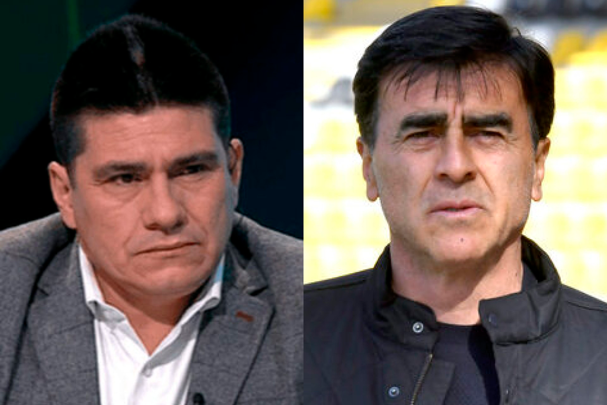 Primer plano al rostro de Marcelo Vega y Gustavo Quinteros, actual comentarista deportivo en TNT Sports y entrenador de Colo-Colo, respectivamente.
