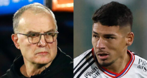 Primer plano al rostro de Marcelo Bielsa y Alan Saldivia, actual entrenador de la Selección Uruguaya y jugador de Colo-Colo, respectivamente.