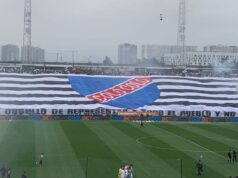 Recibimiento de los hinchas de Colo-Colo al plantel de honor del Cacique.