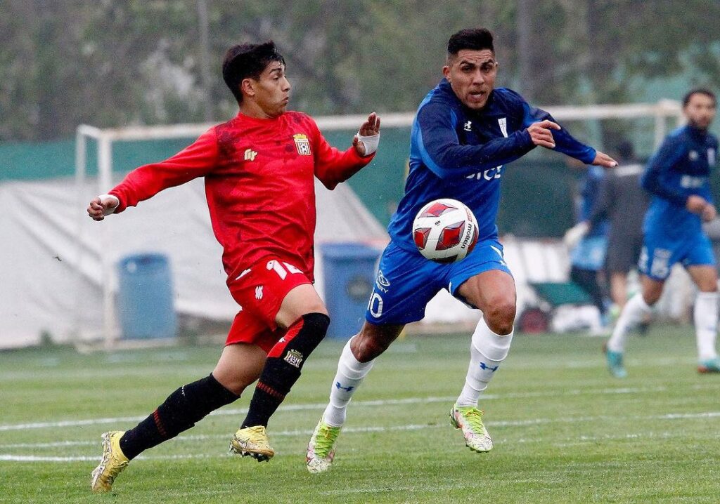 Partido amistoso entre Curicó Unido y Universidad Católica.