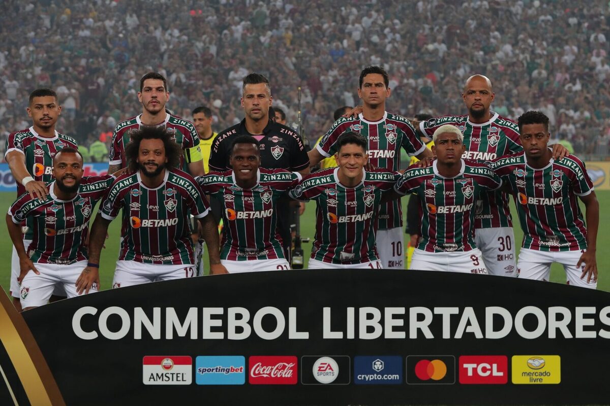 Foto oficial formación de Fluminense.