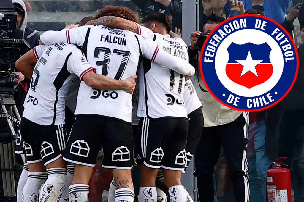 Futbolistas de Colo-Colo se abrazan y celebran un gol durante la temporada 2023. A mano derecha aparece el logo de la Selección Chilena incrustado en la imagen.
