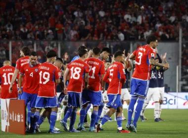 Futbolistas de la Selección Chilena se toman la foto de rigor para enfrentar a Paraguay, cuyo resultado terminó 0-0 por las Eliminatorias Sudamericanas durante el año 2023.