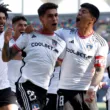 Maximiliano Falcón, Esteban Pavez, Vicente Pizarro, Alan Saldivia y Erick Wiemberg celebran el gol del lateral izquierdo del Cacique en el Estadio Bicentenario de La Florida.