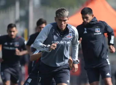 Jugadores del Cacique durante un Entrenamiento de Colo-Colo en el Estadio Monumental.