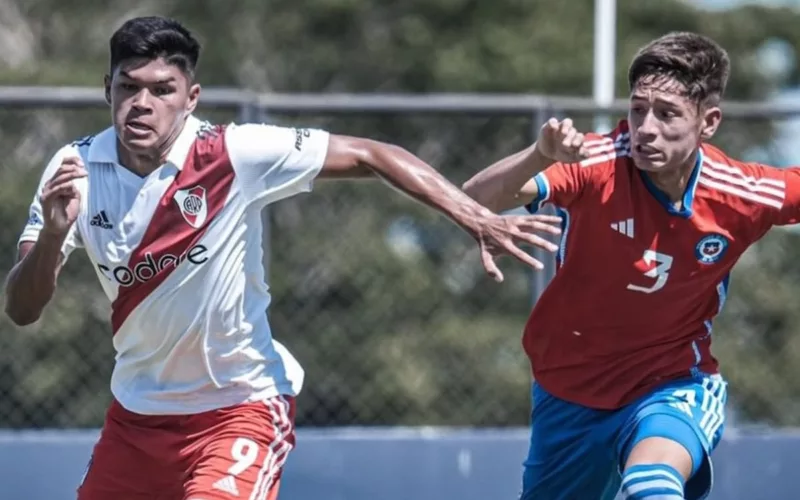 Jugadores de la Selección Chilena vs River PlateSub-20