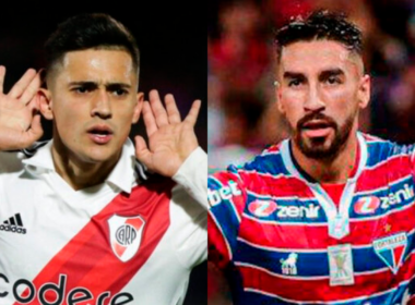 Primer plano a los rostros de los jugadores Pablo Solari y Juan Martín Lucero, futbolistas de River Plate y Fortaleza, respectivamente. Cabe destacar que ambos coincidieron en Colo-Colo durante el año 2022.