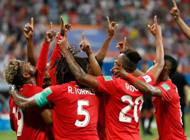 Jugadores de la Selección de Panamá celebrando un gol.