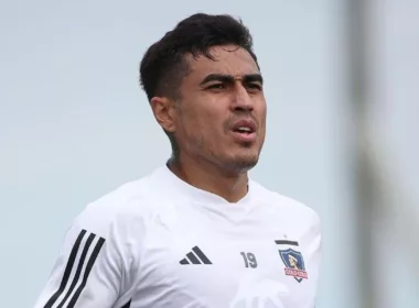 Darío Lezcano entrenando con la camiseta de Colo-Colo.