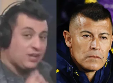 Lucas Schmidt en un programa de radio. Jorge Almirón mirando seriamente.