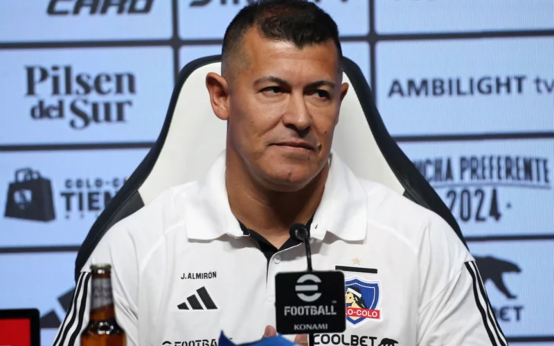 Jorge Almirón en su presentación como DT de Colo-Colo.