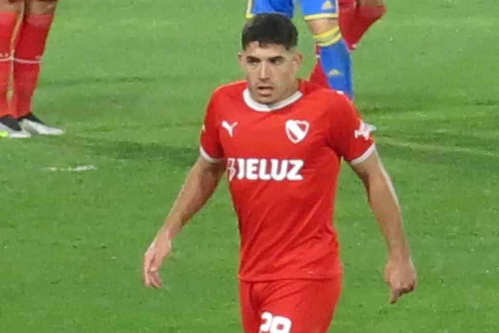 Braian Martínez con la camiseta de Independiente.