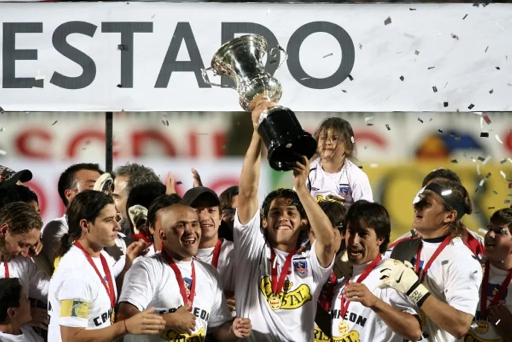 Colo-Colo celebrando el Torneo Clausura 2006