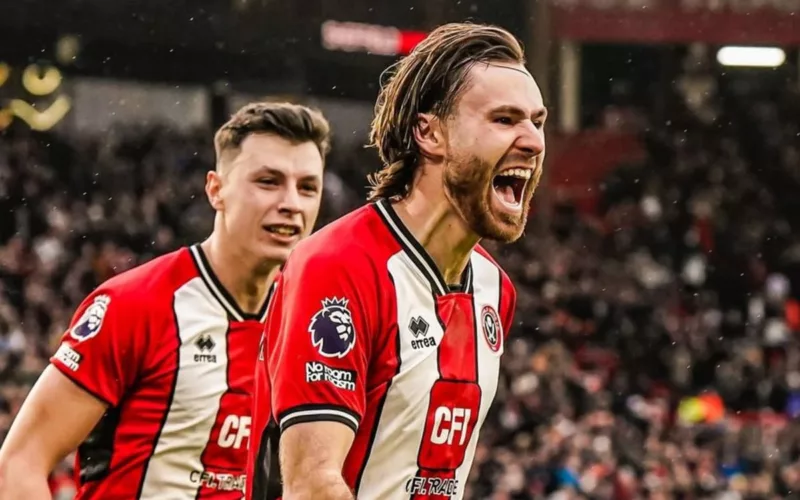 Ben Brereton celebrando su gol con Sheffield United