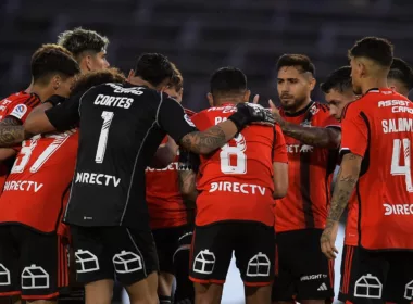 Plantel de Colo-Colo en la previa del partido frente a Liverpool.