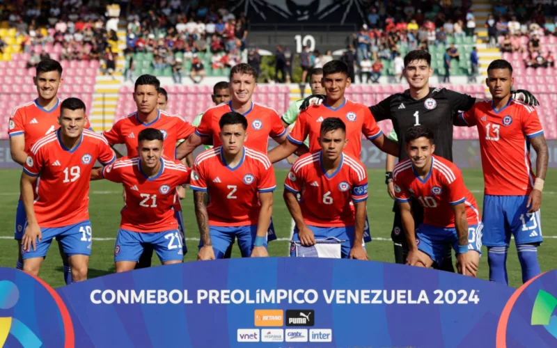 Formación titular de la Selección Chilena Sub-23 en el partido frente a Perú.