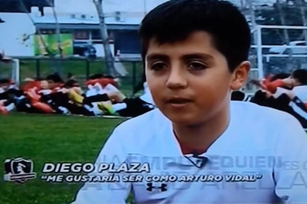 Diego Plaza en las inferiores de Colo-Colo manifestó que quiere ser como Arturo Vidal.