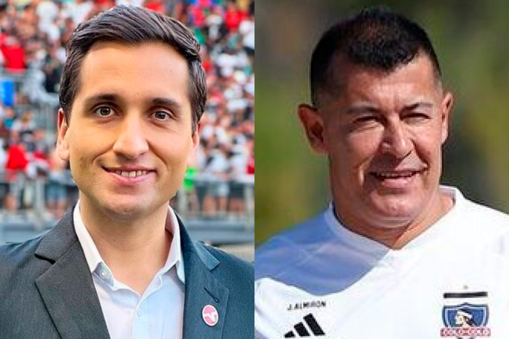 Primer plano a los rostros sonrientes de Daniel Arrieta y Jorge Almirón, periodista deportivo chileno y actual DT de Colo-Colo de cara a la temporada 2024, respectivamente.