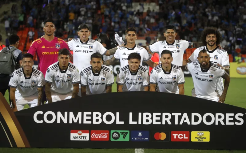 Formación de Colo-Colo ante Godoy Cruz por Copa Libertadores.