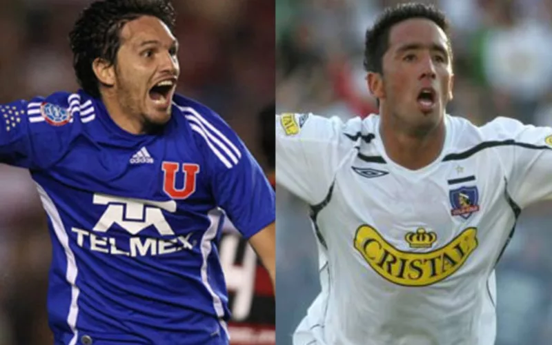 Primer plano a Rafael Olarra con la camiseta de Universidad de Chile y Lucas Barrios con induentaria de Colo-Colo.