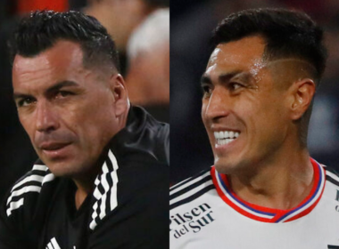 Primer plano al rostro de preocupación de Esteban Paredes a mano izquierda de la fotografía, mientras que en el sector derecho se ve a Darío Lezcano con la camiseta de Colo-Colo.