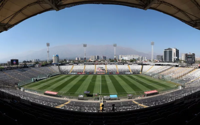 Estadio Monumental desde el sector océano