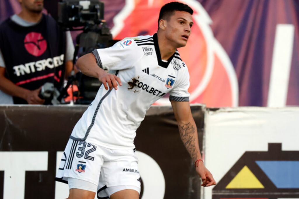 Lucas Cepeda jugado por Colo-Colo este 2024.